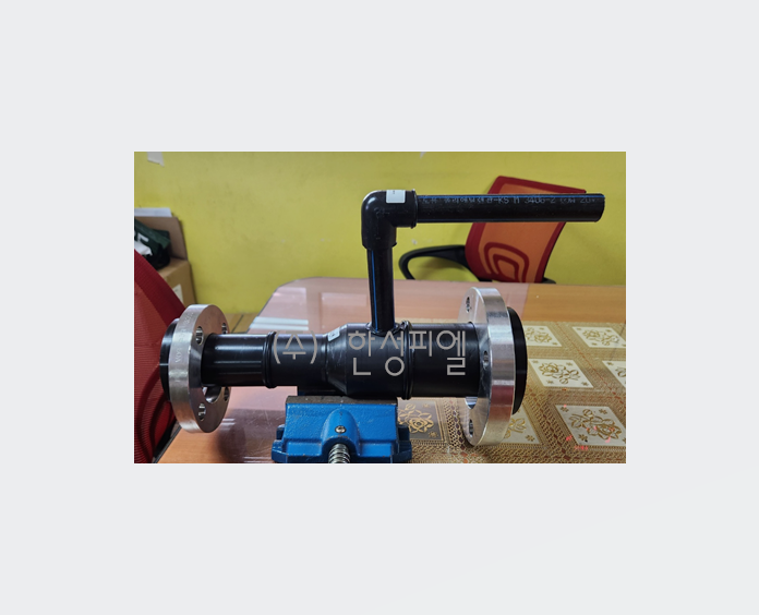 2949892323_0sc6oTEB_710616bcd484a7e9b9e171f4478d6e249af59ca1.png 이미지크게보기