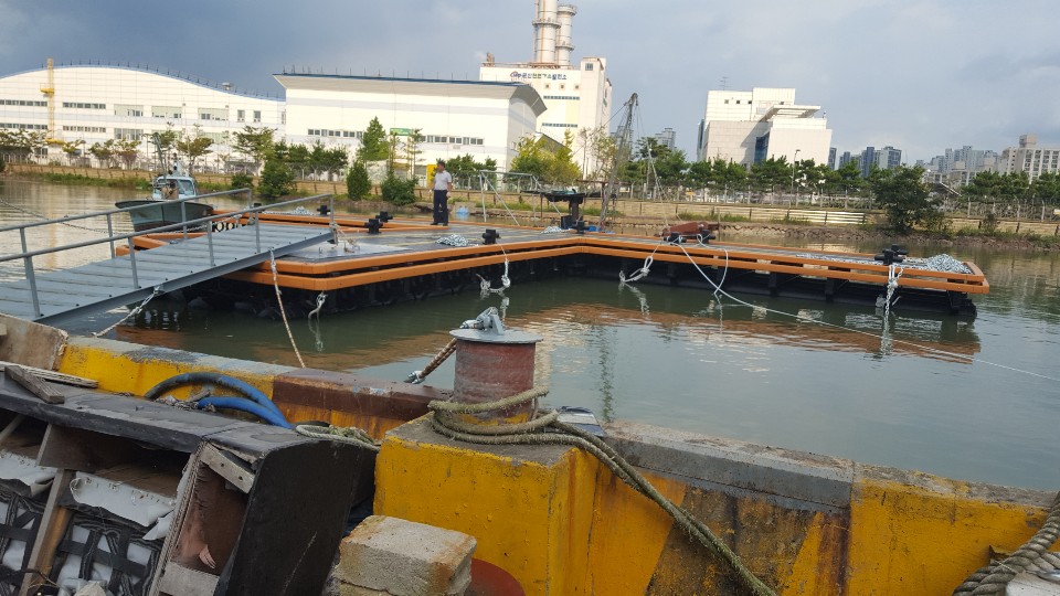 2949892323_4StbYX1Q_febcf0beb3e95b146e3a5e92a351e51039660d68.jpg 이미지크게보기