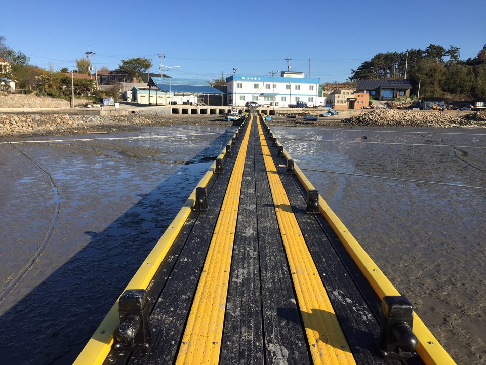 2949892323_nNvaxC30_9b7cebc600d5d36492b16727f6aca93619f428a3.jpg 이미지크게보기